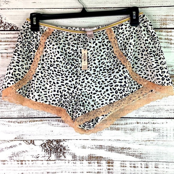 VICTORIA SECRET SIZE L PINK GOLD LACE LEOPARD SHORTS SEXY SLEEP UNDERWEAR - Picture 3 of 11